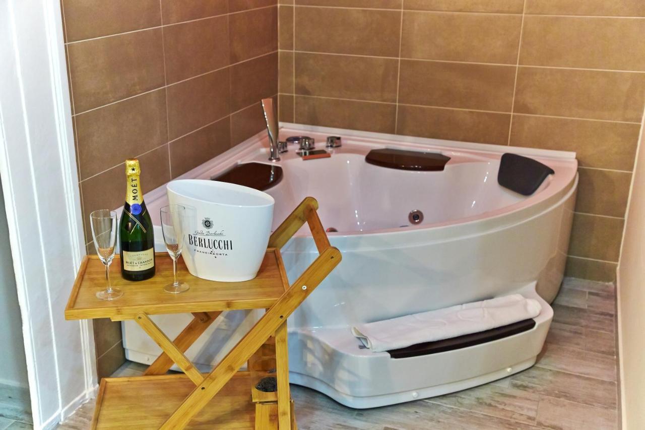 ナポリ Artisti Bed&Dreams Bed & Breakfast エクステリア 写真